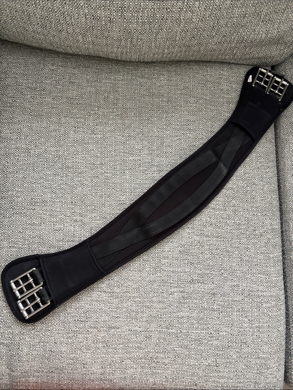 28" Ovation Gel Body Form Dressage Girth